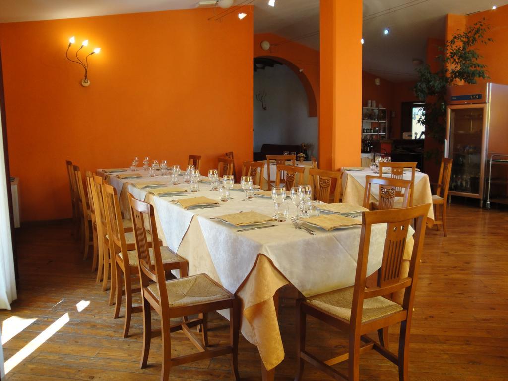 Hôtel Agriturismo Le Valli à Acuto Extérieur photo